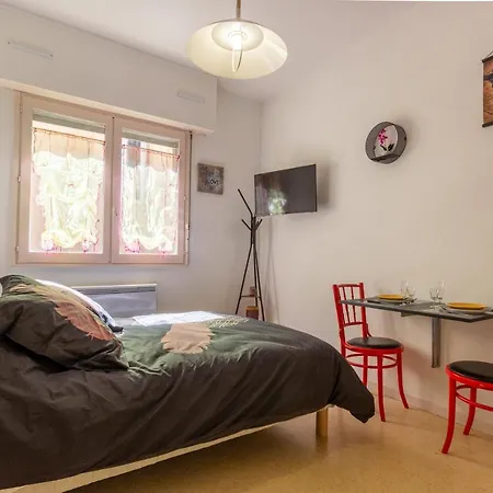Studio Place Foch Apartment *