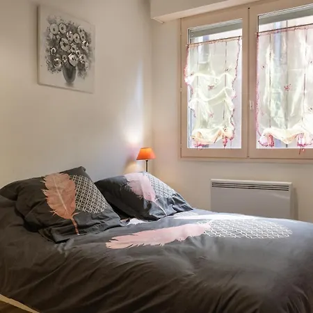 Studio Place Foch Apartment